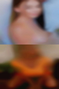 Real exhibitionists NC nude girls.